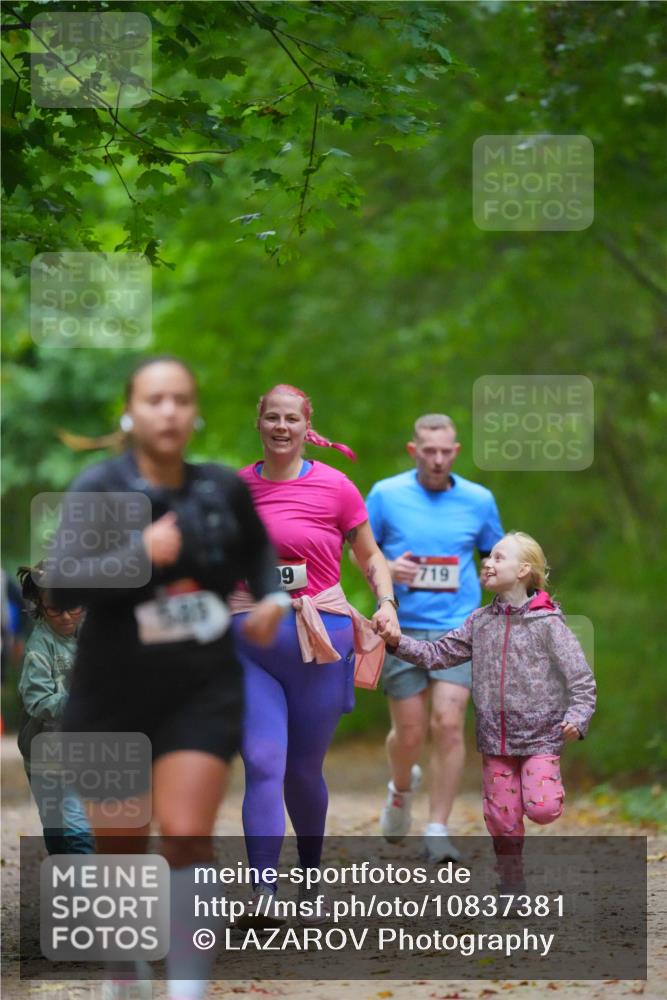 11.10.2026 - Bramfelder Halbmarathon 2026 LAZAROV Photography http://msf.ph/oto/10837381 11.10.2026 11:48:31 Laufen 7719 meine-sportfotos.de