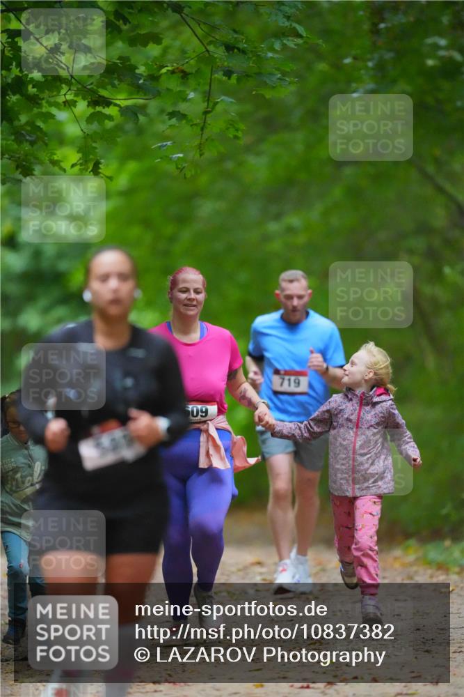 11.10.2026 - Bramfelder Halbmarathon 2026 LAZAROV Photography http://msf.ph/oto/10837382 11.10.2026 11:48:32 Laufen 1995, 509, 719 meine-sportfotos.de
