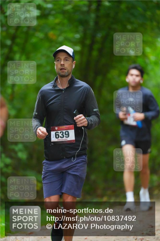 11.10.2026 - Bramfelder Halbmarathon 2026 LAZAROV Photography http://msf.ph/oto/10837492 11.10.2026 11:51:47 Laufen 35, 639, 12 meine-sportfotos.de