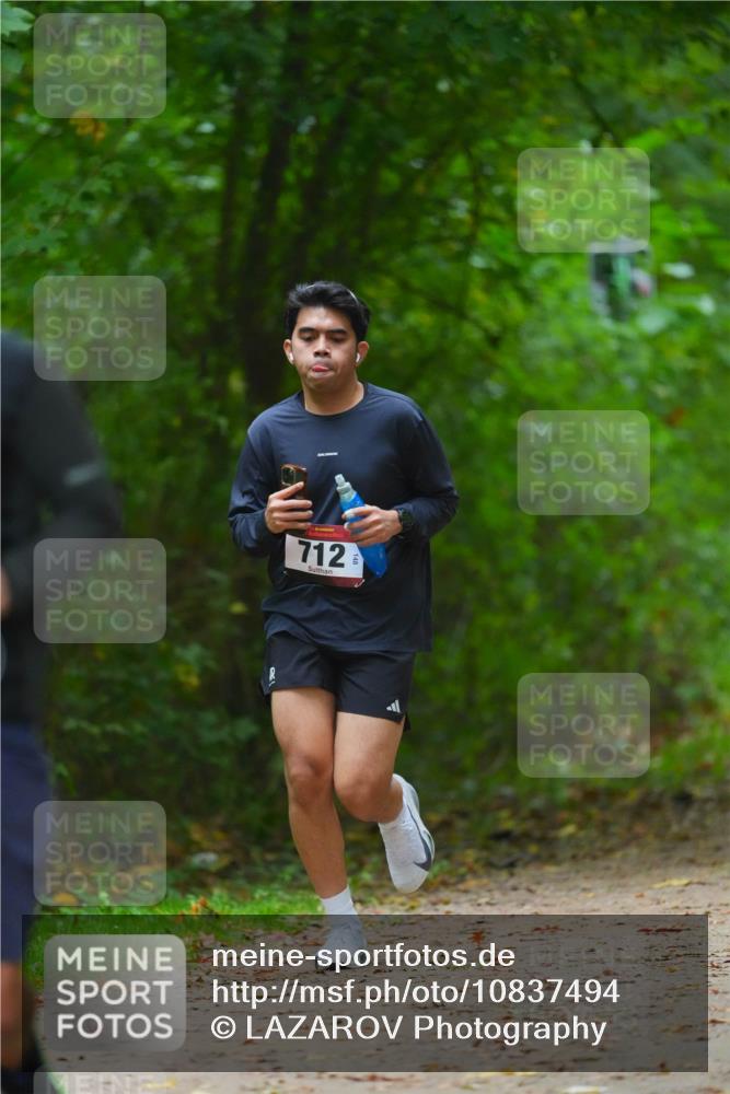 11.10.2026 - Bramfelder Halbmarathon 2026 LAZAROV Photography http://msf.ph/oto/10837494 11.10.2026 11:51:48 Laufen 712 meine-sportfotos.de