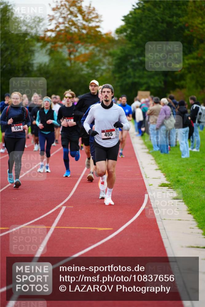 11.10.2026 - Bramfelder Halbmarathon 2026 LAZAROV Photography http://msf.ph/oto/10837656 11.10.2026 09:34:16 Laufen 104, 242, 455 meine-sportfotos.de