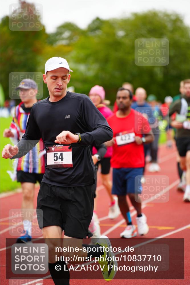 11.10.2026 - Bramfelder Halbmarathon 2026 LAZAROV Photography http://msf.ph/oto/10837710 11.10.2026 09:34:33 Laufen 54, 122 meine-sportfotos.de