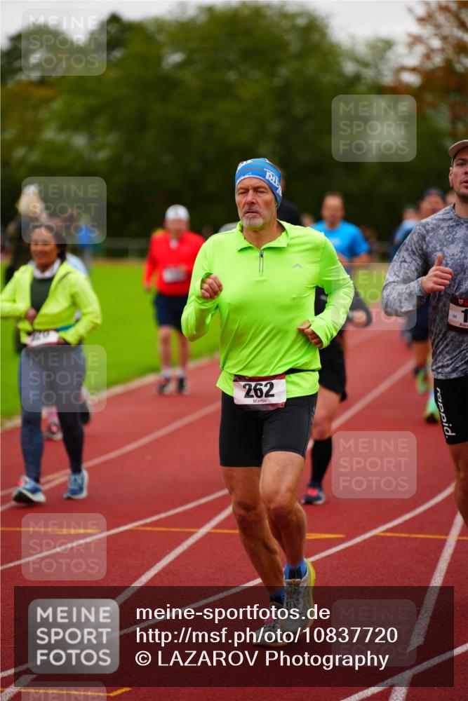 11.10.2026 - Bramfelder Halbmarathon 2026 LAZAROV Photography http://msf.ph/oto/10837720 11.10.2026 09:34:39 Laufen 121, 262, 64 meine-sportfotos.de