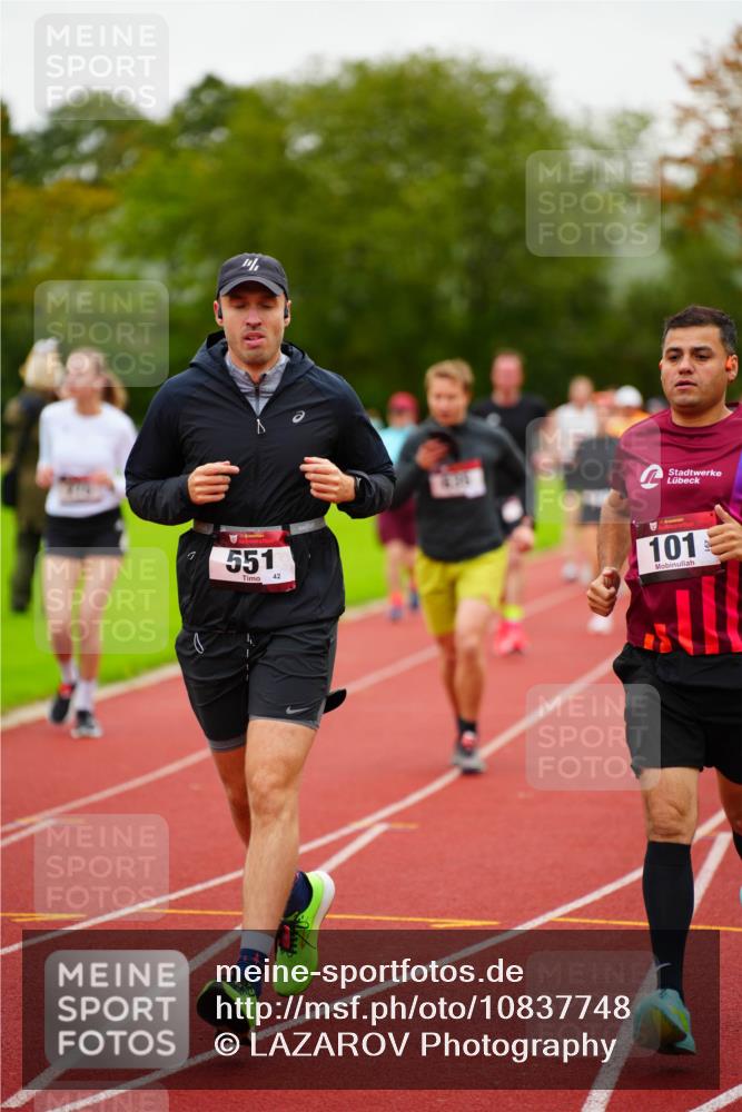 11.10.2026 - Bramfelder Halbmarathon 2026 LAZAROV Photography http://msf.ph/oto/10837748 11.10.2026 09:34:47 Laufen 551, 42, 435, 101 meine-sportfotos.de