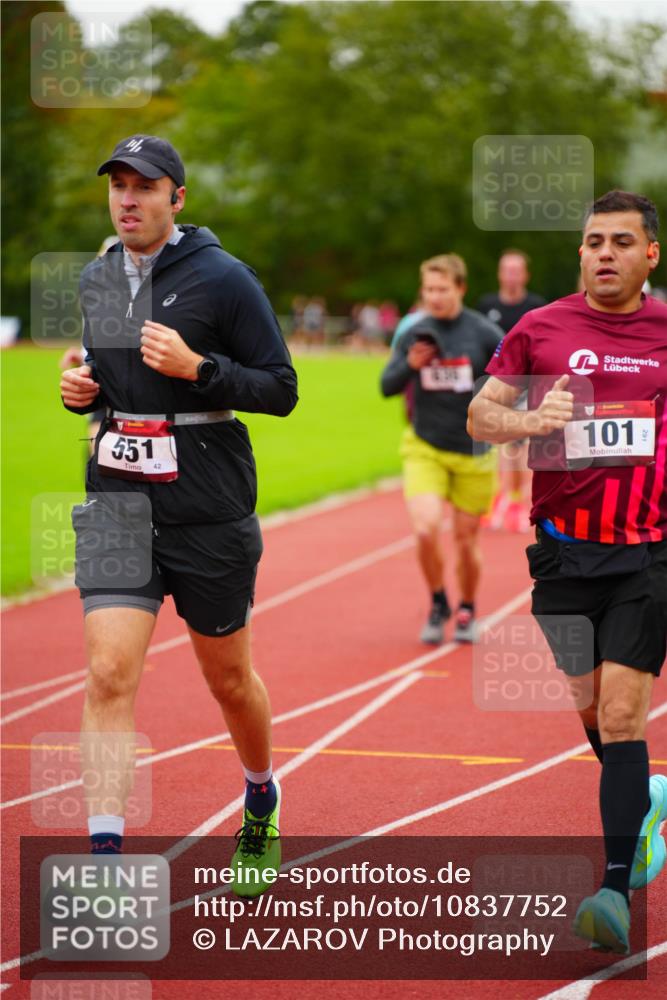 11.10.2026 - Bramfelder Halbmarathon 2026 LAZAROV Photography http://msf.ph/oto/10837752 11.10.2026 09:34:48 Laufen 551, 101 meine-sportfotos.de
