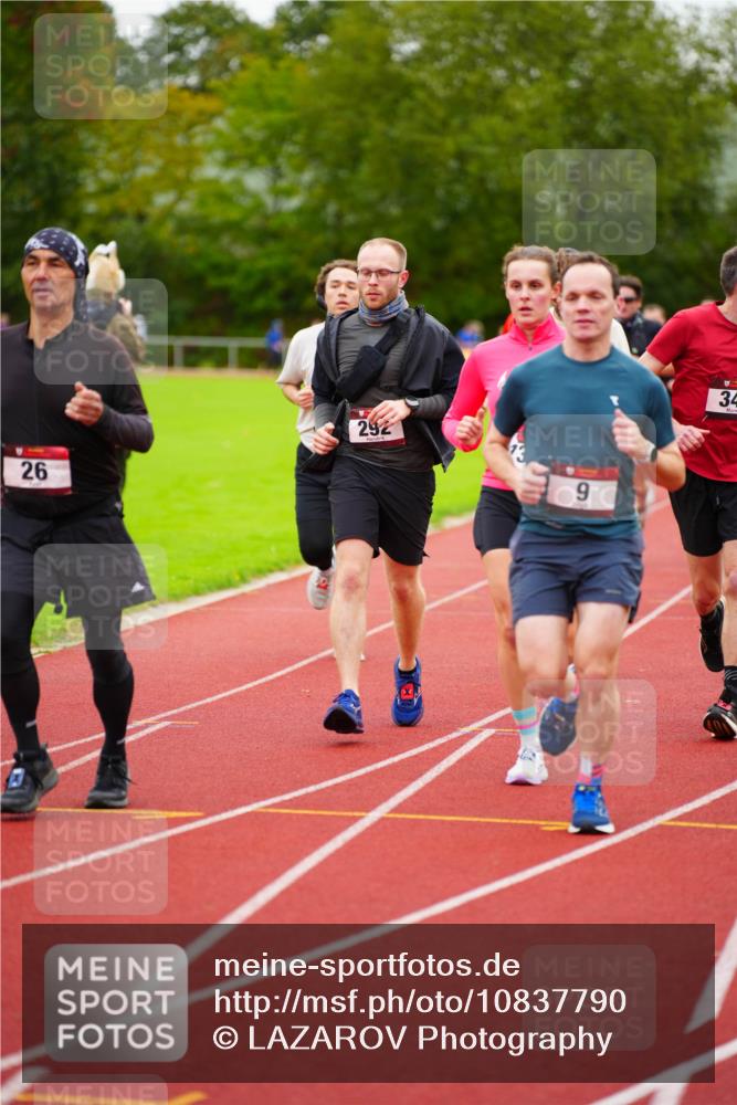 11.10.2026 - Bramfelder Halbmarathon 2026 LAZAROV Photography http://msf.ph/oto/10837790 11.10.2026 09:34:56 Laufen 26, 292, 9, 34 meine-sportfotos.de