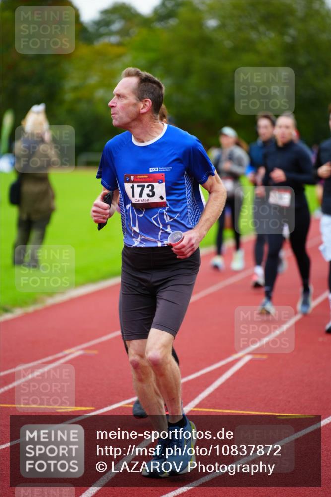 11.10.2026 - Bramfelder Halbmarathon 2026 LAZAROV Photography http://msf.ph/oto/10837872 11.10.2026 09:35:16 Laufen 173 meine-sportfotos.de