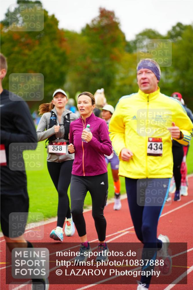 11.10.2026 - Bramfelder Halbmarathon 2026 LAZAROV Photography http://msf.ph/oto/10837888 11.10.2026 09:35:20 Laufen 358, 434 meine-sportfotos.de