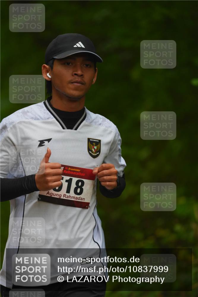 11.10.2026 - Bramfelder Halbmarathon 2026 LAZAROV Photography http://msf.ph/oto/10837999 11.10.2026 11:59:10 Laufen 35, 18 meine-sportfotos.de