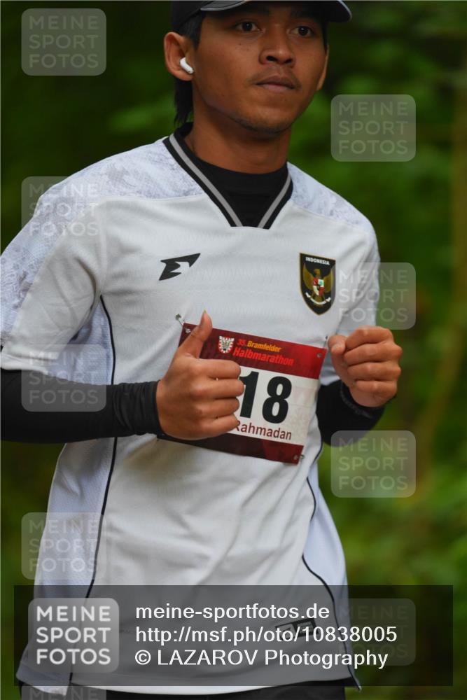 11.10.2026 - Bramfelder Halbmarathon 2026 LAZAROV Photography http://msf.ph/oto/10838005 11.10.2026 11:59:10 Laufen 35, 18 meine-sportfotos.de