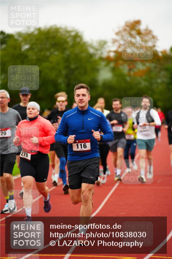 11.10.2026 - Bramfelder Halbmarathon 2026 LAZAROV Photography http://msf.ph/oto/10838030 11.10.2026 09:35:54 Laufen 70, 278, 116 meine-sportfotos.de