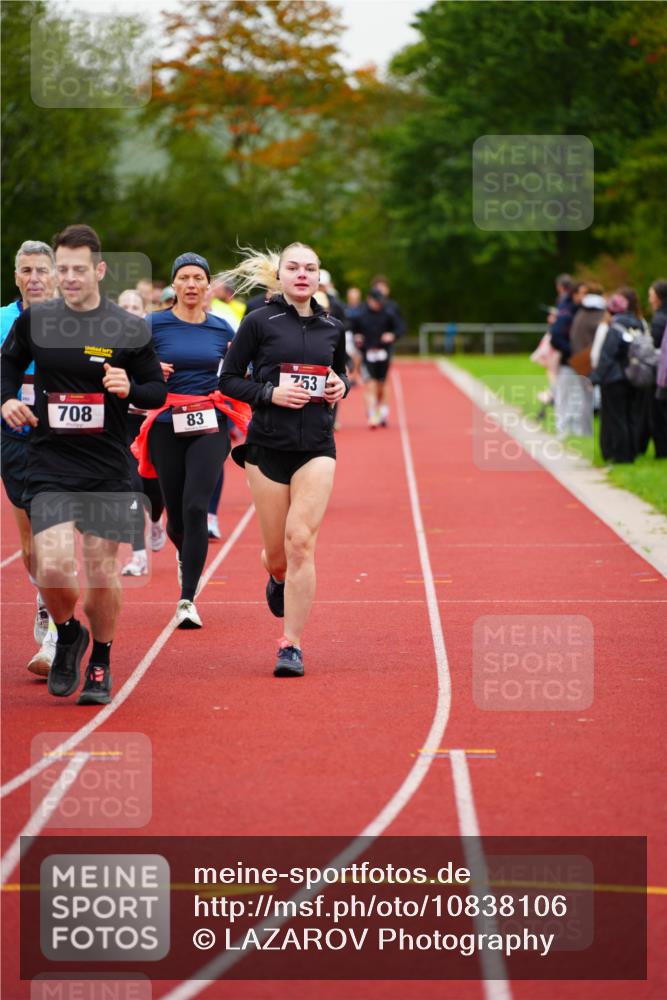 11.10.2026 - Bramfelder Halbmarathon 2026 LAZAROV Photography http://msf.ph/oto/10838106 11.10.2026 09:36:14 Laufen 708, 83, 753 meine-sportfotos.de