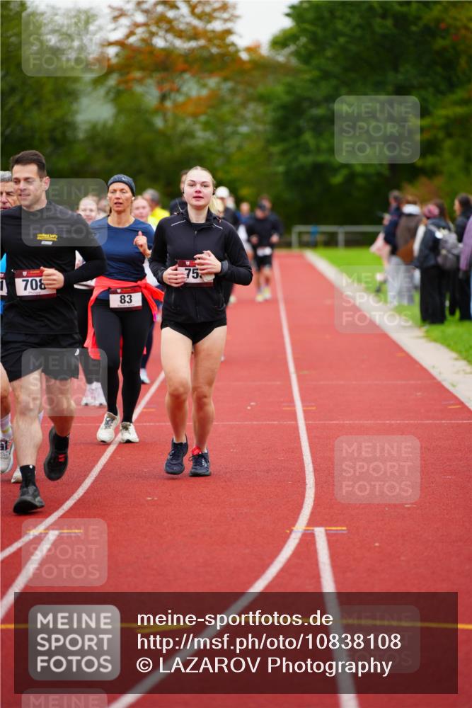 11.10.2026 - Bramfelder Halbmarathon 2026 LAZAROV Photography http://msf.ph/oto/10838108 11.10.2026 09:36:14 Laufen 708, 83, 75 meine-sportfotos.de