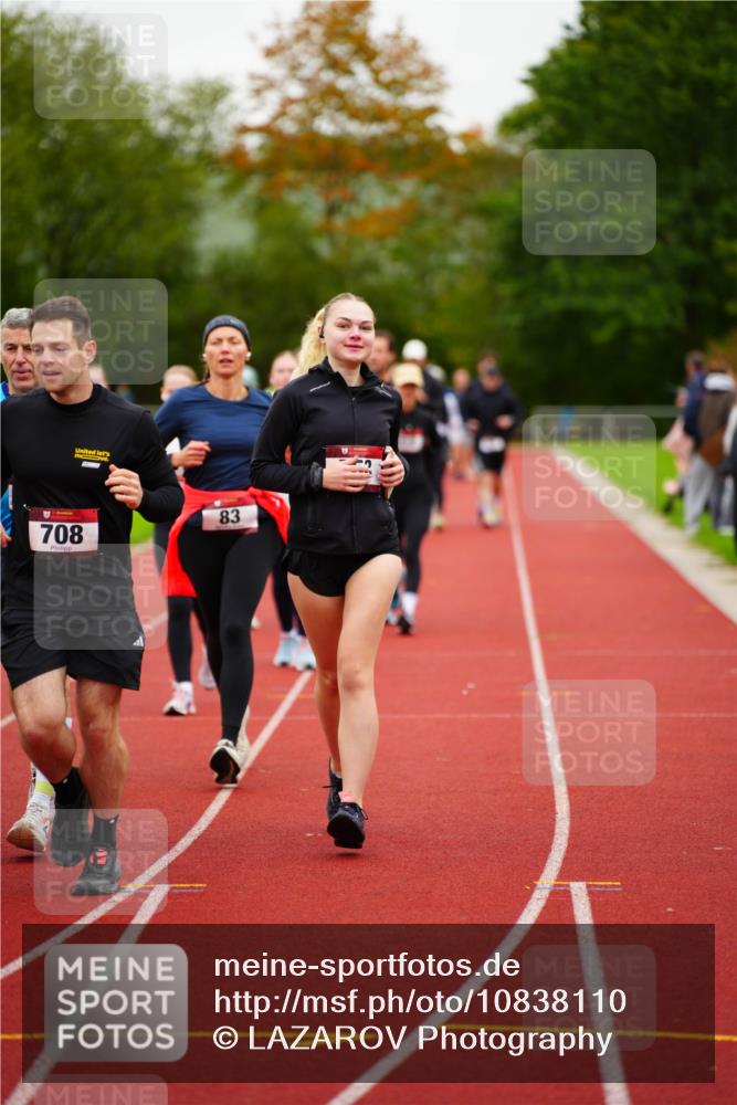 11.10.2026 - Bramfelder Halbmarathon 2026 LAZAROV Photography http://msf.ph/oto/10838110 11.10.2026 09:36:15 Laufen 708, 83 meine-sportfotos.de