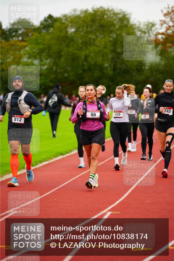 11.10.2026 - Bramfelder Halbmarathon 2026 LAZAROV Photography http://msf.ph/oto/10838174 11.10.2026 09:36:31 Laufen 485, 99, 509, 812, 742 meine-sportfotos.de