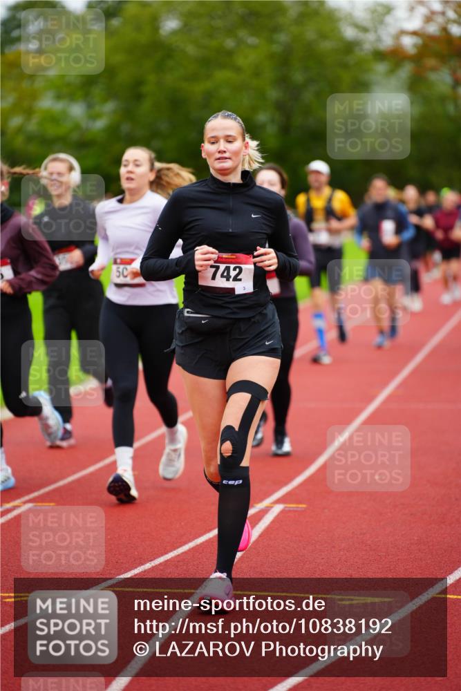 11.10.2026 - Bramfelder Halbmarathon 2026 LAZAROV Photography http://msf.ph/oto/10838192 11.10.2026 09:36:34 Laufen 50, 742 meine-sportfotos.de