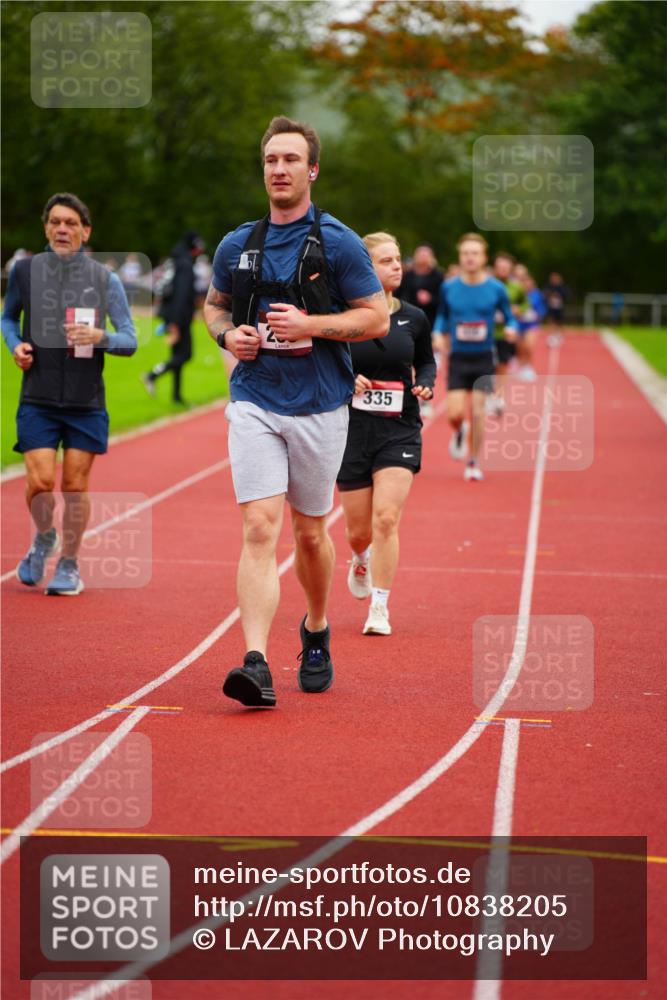 11.10.2026 - Bramfelder Halbmarathon 2026 LAZAROV Photography http://msf.ph/oto/10838205 11.10.2026 09:36:38 Laufen 335 meine-sportfotos.de