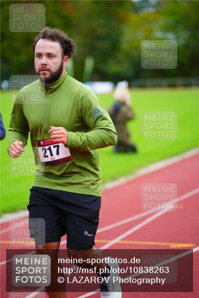 11.10.2026 - Bramfelder Halbmarathon 2026 LAZAROV Photography http://msf.ph/oto/10838263 11.10.2026 09:36:51 Laufen 5, 217 meine-sportfotos.de