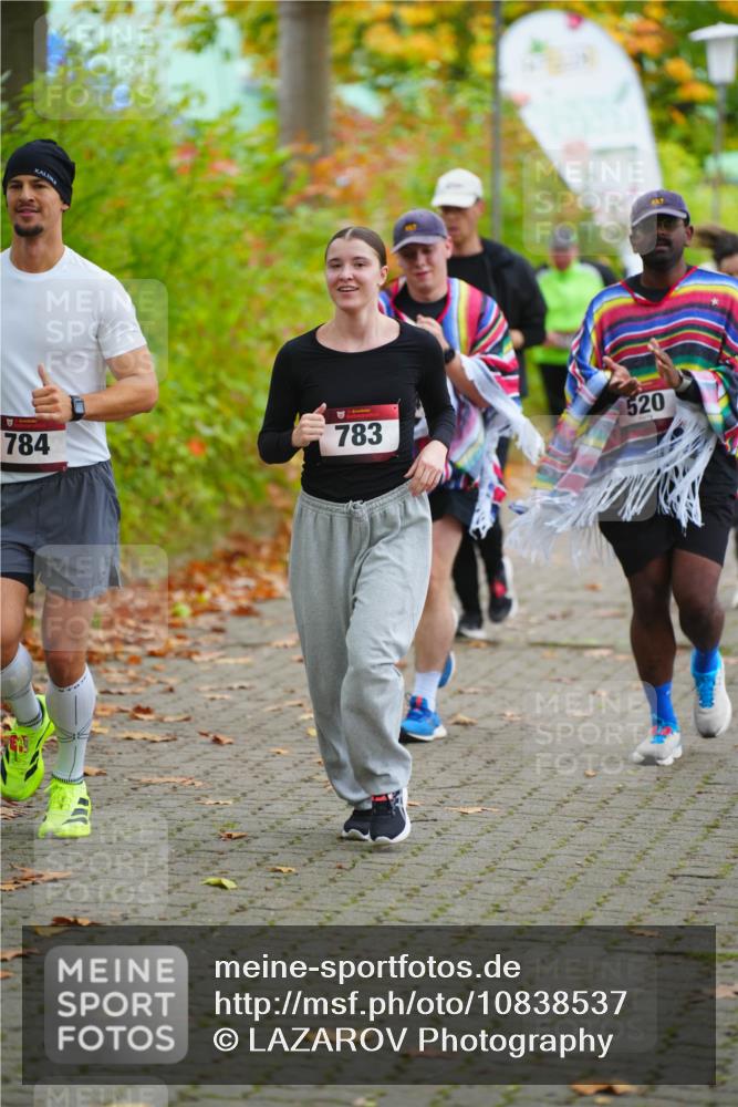 11.10.2026 - Bramfelder Halbmarathon 2026 LAZAROV Photography http://msf.ph/oto/10838537 11.10.2026 10:09:17 Laufen 784, 520, 783 meine-sportfotos.de