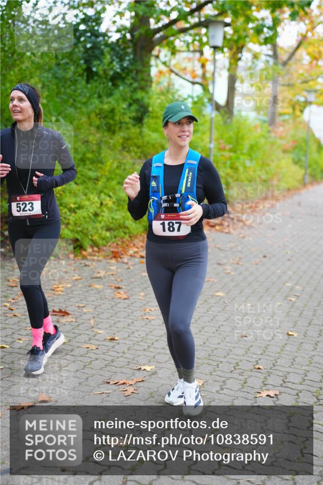 11.10.2026 - Bramfelder Halbmarathon 2026 LAZAROV Photography http://msf.ph/oto/10838591 11.10.2026 10:11:26 Laufen 523, 187 meine-sportfotos.de