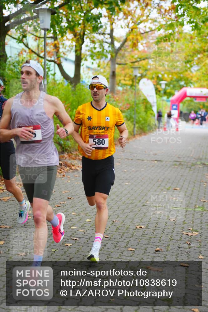 11.10.2026 - Bramfelder Halbmarathon 2026 LAZAROV Photography http://msf.ph/oto/10838619 11.10.2026 10:11:47 Laufen 580 meine-sportfotos.de