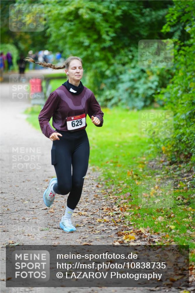 11.10.2026 - Bramfelder Halbmarathon 2026 LAZAROV Photography http://msf.ph/oto/10838735 11.10.2026 10:38:39 Laufen 625 meine-sportfotos.de