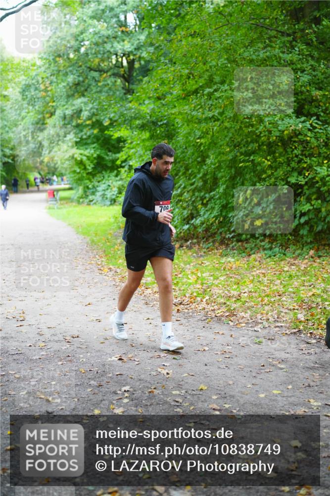 11.10.2026 - Bramfelder Halbmarathon 2026 LAZAROV Photography http://msf.ph/oto/10838749 11.10.2026 10:42:46 Laufen 700 meine-sportfotos.de