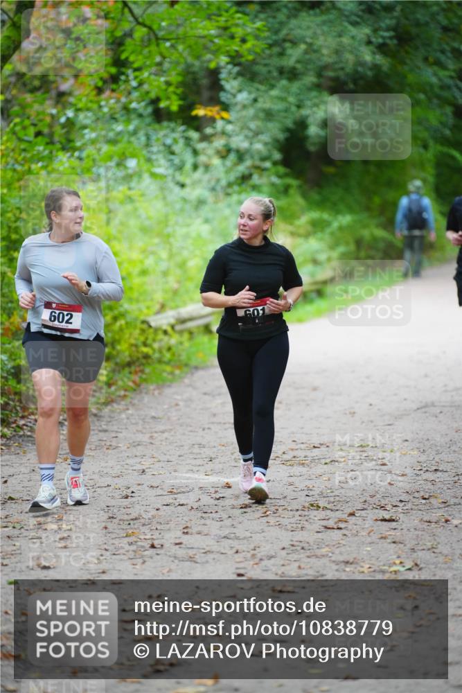 11.10.2026 - Bramfelder Halbmarathon 2026 LAZAROV Photography http://msf.ph/oto/10838779 11.10.2026 10:44:29 Laufen 602, 601 meine-sportfotos.de
