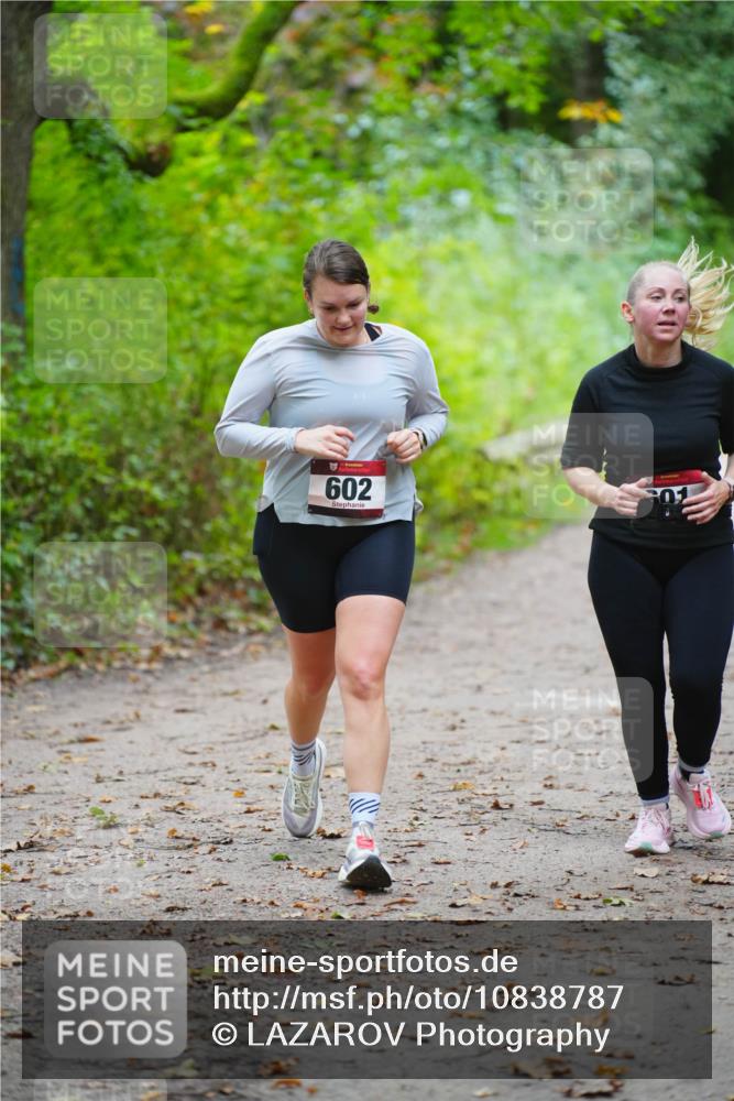 11.10.2026 - Bramfelder Halbmarathon 2026 LAZAROV Photography http://msf.ph/oto/10838787 11.10.2026 10:44:30 Laufen 602, 301 meine-sportfotos.de