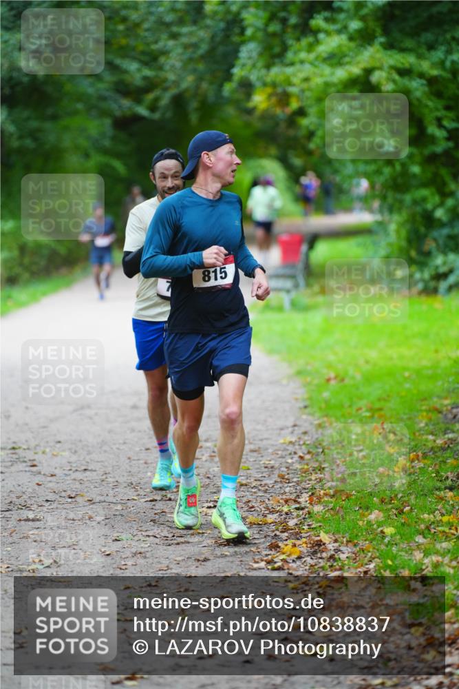 11.10.2026 - Bramfelder Halbmarathon 2026 LAZAROV Photography http://msf.ph/oto/10838837 11.10.2026 10:44:47 Laufen 815 meine-sportfotos.de