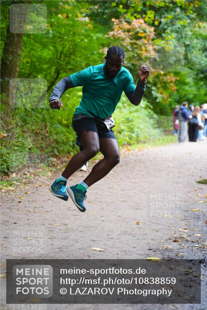 11.10.2026 - Bramfelder Halbmarathon 2026 LAZAROV Photography http://msf.ph/oto/10838859 11.10.2026 11:05:03 Laufen 98 meine-sportfotos.de
