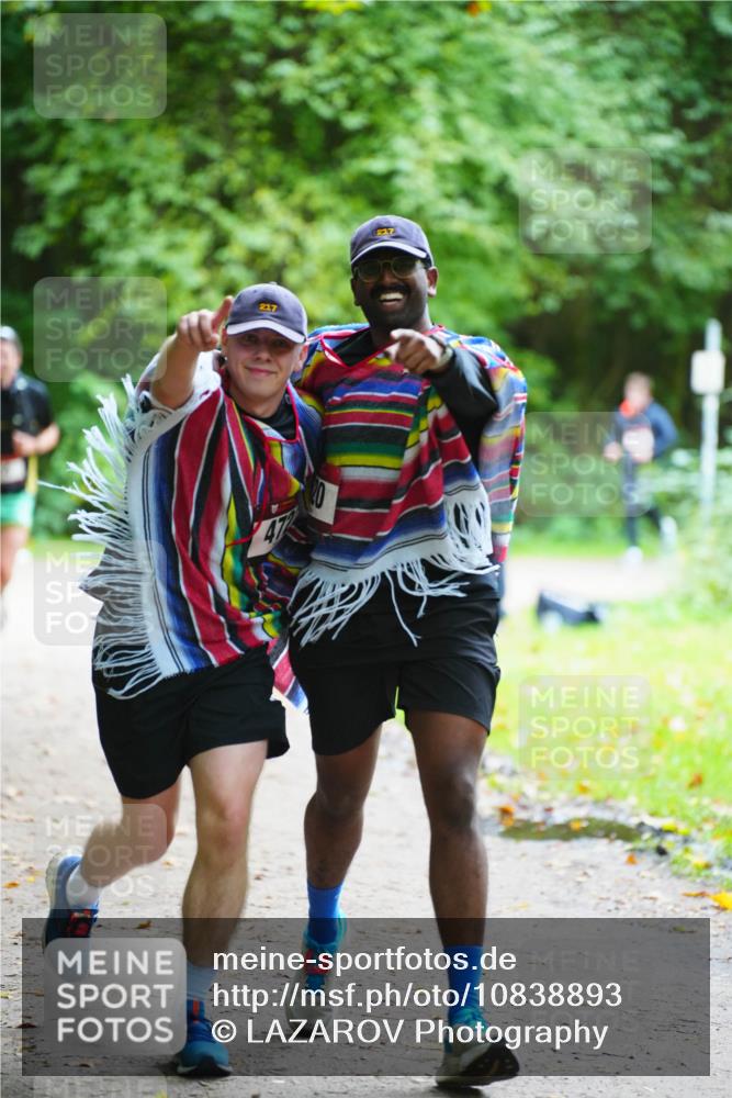 11.10.2026 - Bramfelder Halbmarathon 2026 LAZAROV Photography http://msf.ph/oto/10838893 11.10.2026 11:08:33 Laufen 472, 520 meine-sportfotos.de