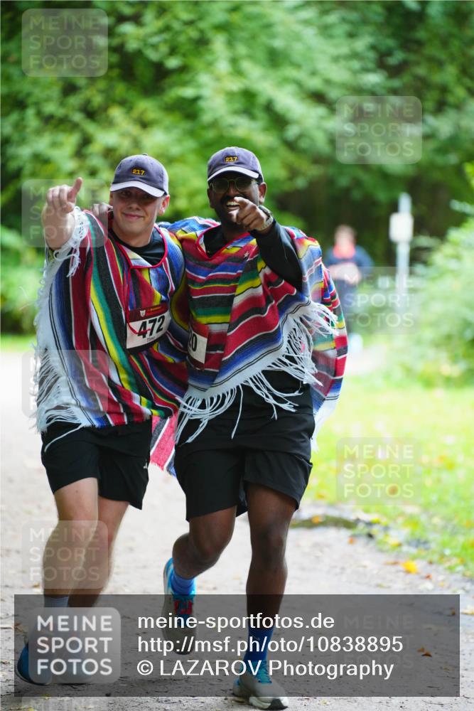 11.10.2026 - Bramfelder Halbmarathon 2026 LAZAROV Photography http://msf.ph/oto/10838895 11.10.2026 11:08:33 Laufen 472, 520 meine-sportfotos.de