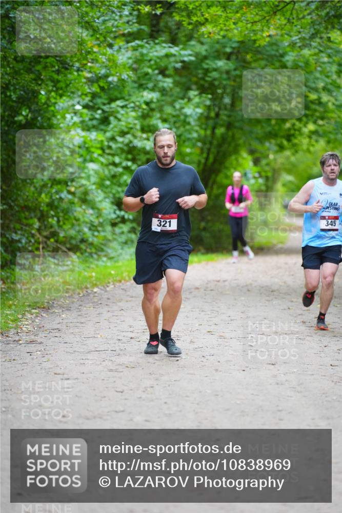 11.10.2026 - Bramfelder Halbmarathon 2026 LAZAROV Photography http://msf.ph/oto/10838969 11.10.2026 11:13:41 Laufen 345, 321 meine-sportfotos.de