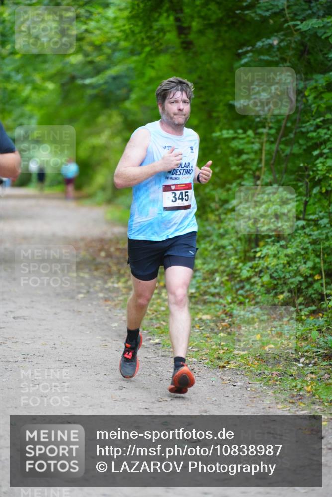 11.10.2026 - Bramfelder Halbmarathon 2026 LAZAROV Photography http://msf.ph/oto/10838987 11.10.2026 11:13:44 Laufen 345 meine-sportfotos.de