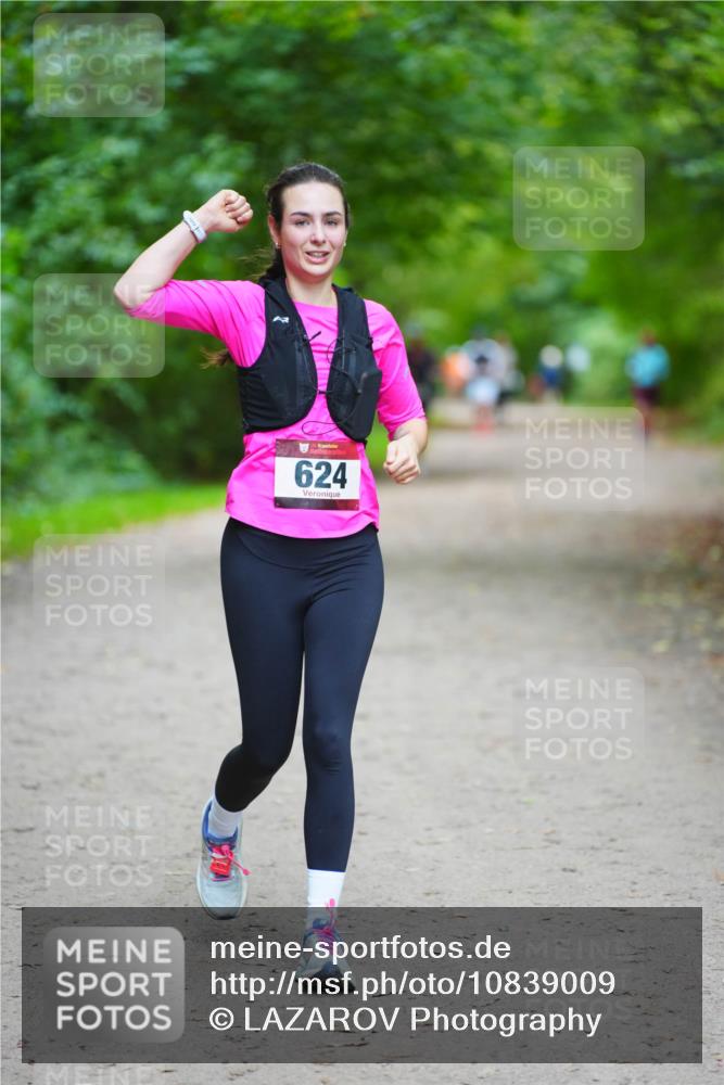 11.10.2026 - Bramfelder Halbmarathon 2026 LAZAROV Photography http://msf.ph/oto/10839009 11.10.2026 11:13:51 Laufen 624 meine-sportfotos.de