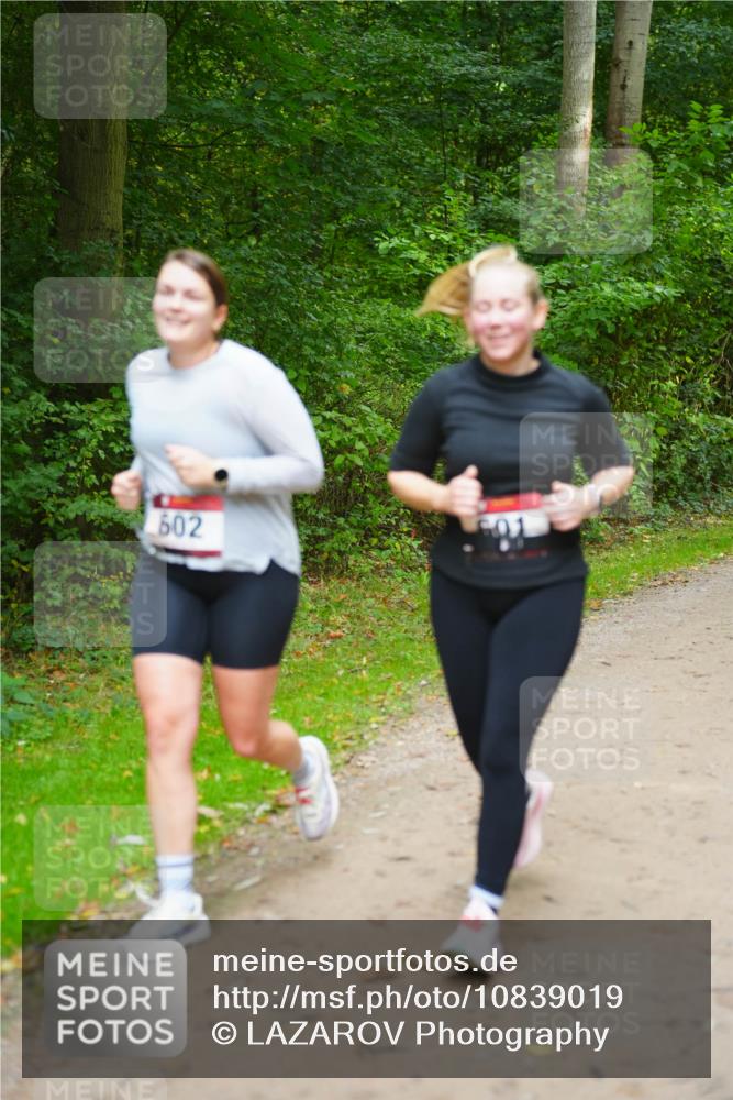11.10.2026 - Bramfelder Halbmarathon 2026 LAZAROV Photography http://msf.ph/oto/10839019 11.10.2026 11:17:32 Laufen 602 meine-sportfotos.de