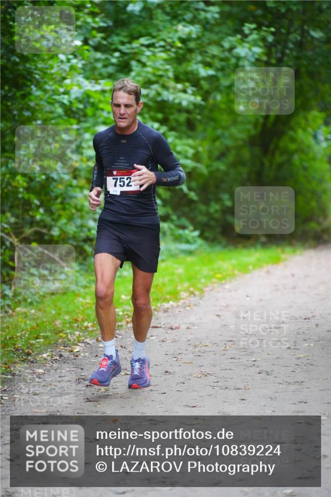 11.10.2026 - Bramfelder Halbmarathon 2026 LAZAROV Photography http://msf.ph/oto/10839224 11.10.2026 11:49:09 Laufen 752, 316 meine-sportfotos.de