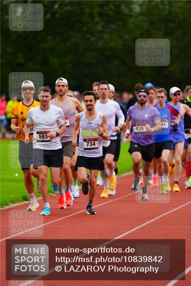 11.10.2026 - Bramfelder Halbmarathon 2026 LAZAROV Photography http://msf.ph/oto/10839842 11.10.2026 09:30:23 Laufen 80, 593, 734, 95, 439 meine-sportfotos.de