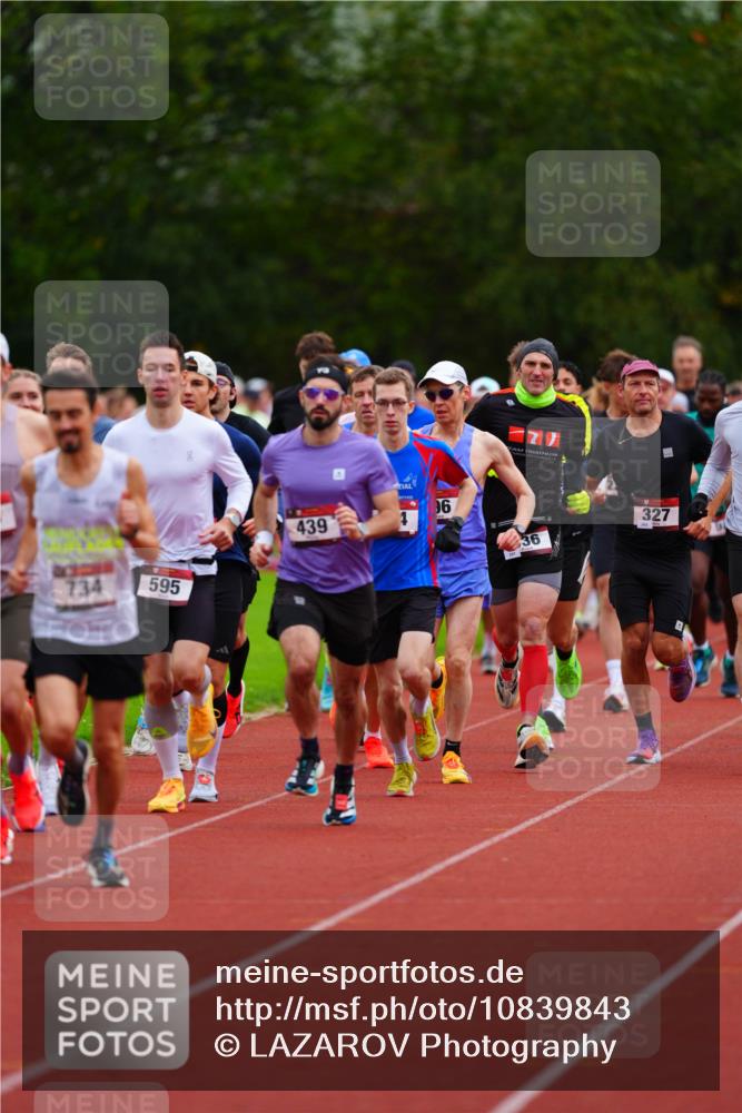 11.10.2026 - Bramfelder Halbmarathon 2026 LAZAROV Photography http://msf.ph/oto/10839843 11.10.2026 09:30:23 Laufen 734, 595, 439, 6, 36, 327 meine-sportfotos.de