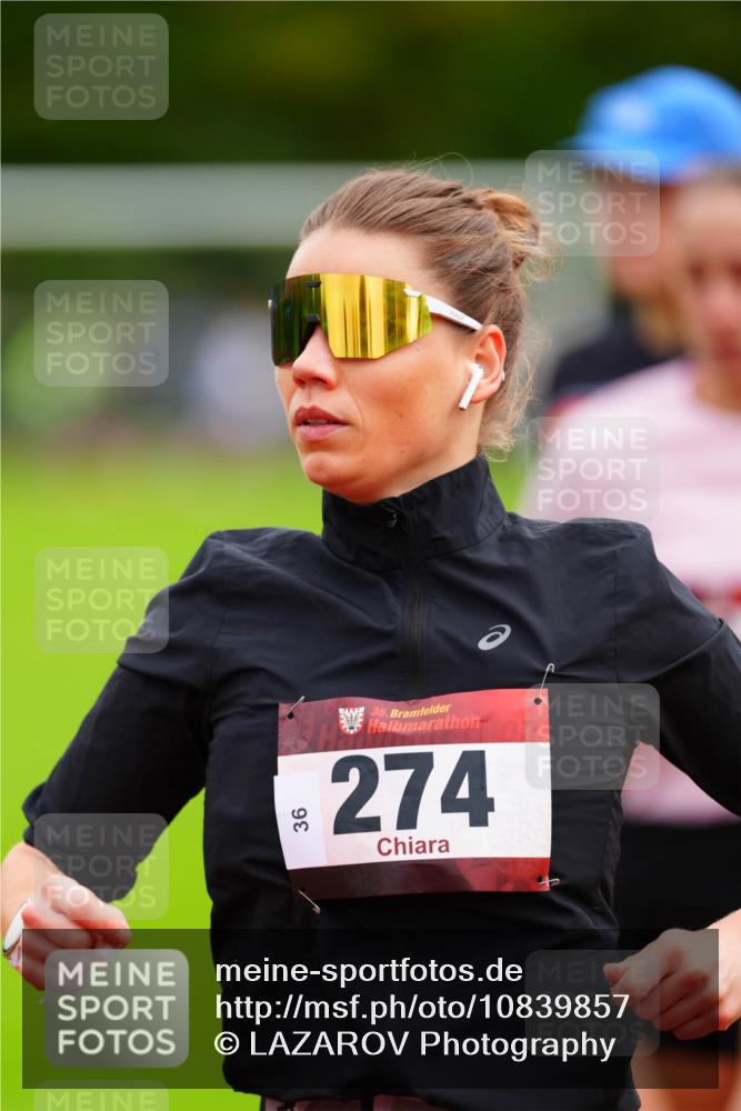 11.10.2026 - Bramfelder Halbmarathon 2026 LAZAROV Photography http://msf.ph/oto/10839857 11.10.2026 09:30:35 Laufen 35, 274 meine-sportfotos.de