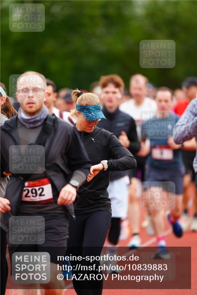 11.10.2026 - Bramfelder Halbmarathon 2026 LAZAROV Photography http://msf.ph/oto/10839883 11.10.2026 09:30:48 Laufen 292 meine-sportfotos.de