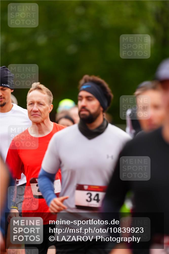 11.10.2026 - Bramfelder Halbmarathon 2026 LAZAROV Photography http://msf.ph/oto/10839923 11.10.2026 09:31:06 Laufen 34 meine-sportfotos.de