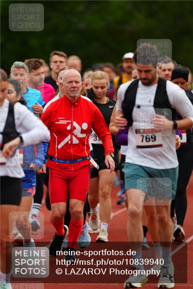 11.10.2026 - Bramfelder Halbmarathon 2026 LAZAROV Photography http://msf.ph/oto/10839940 11.10.2026 09:31:15 Laufen 33, 769 meine-sportfotos.de