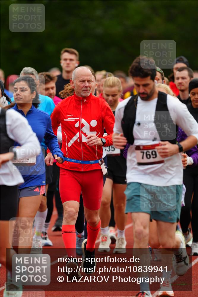 11.10.2026 - Bramfelder Halbmarathon 2026 LAZAROV Photography http://msf.ph/oto/10839941 11.10.2026 09:31:15 Laufen 135, 769 meine-sportfotos.de