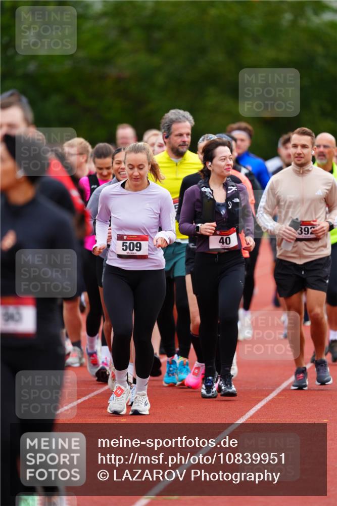 11.10.2026 - Bramfelder Halbmarathon 2026 LAZAROV Photography http://msf.ph/oto/10839951 11.10.2026 09:31:19 Laufen 8, 509, 40, 392 meine-sportfotos.de