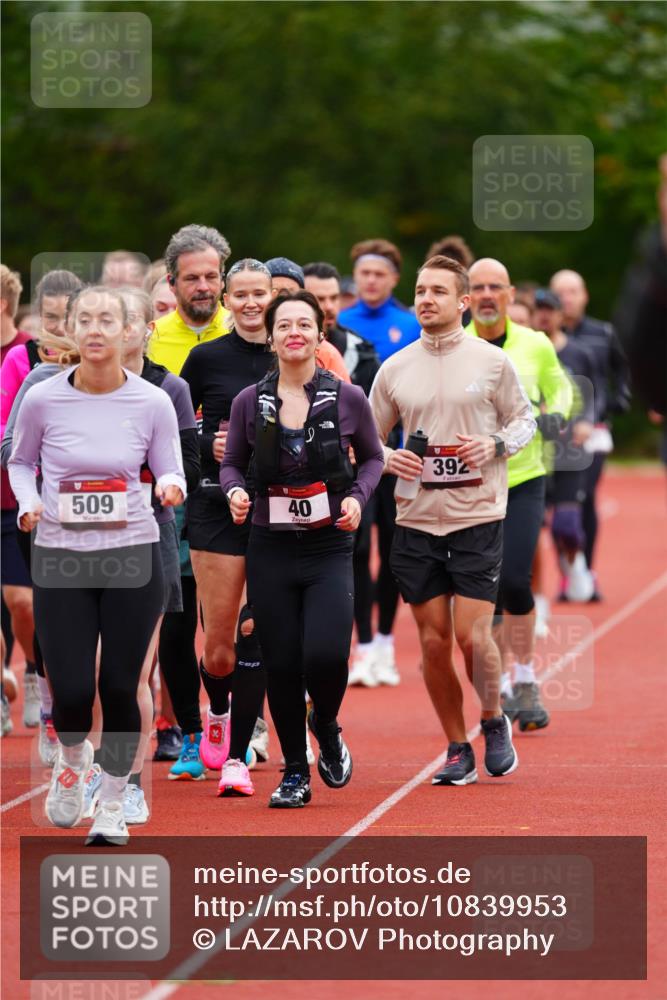 11.10.2026 - Bramfelder Halbmarathon 2026 LAZAROV Photography http://msf.ph/oto/10839953 11.10.2026 09:31:20 Laufen 509, 40, 392 meine-sportfotos.de