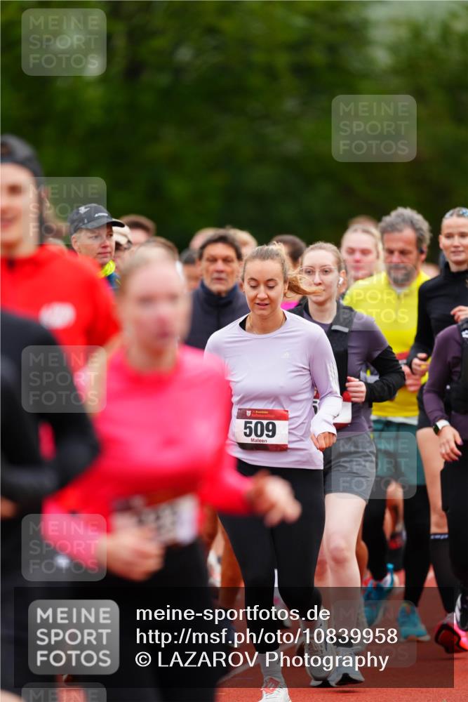 11.10.2026 - Bramfelder Halbmarathon 2026 LAZAROV Photography http://msf.ph/oto/10839958 11.10.2026 09:31:21 Laufen 509 meine-sportfotos.de