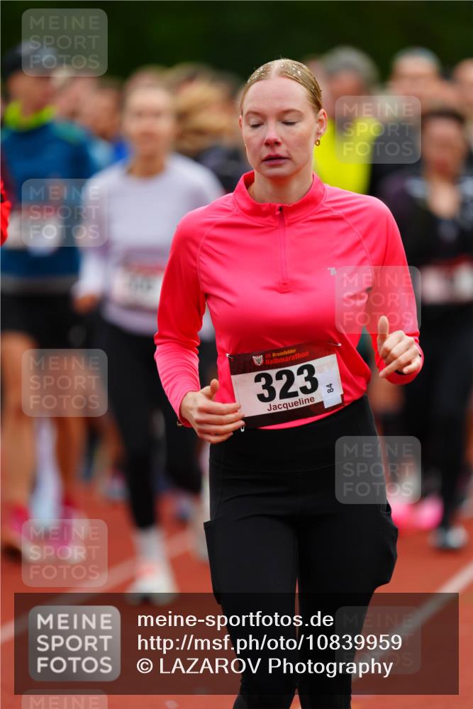 11.10.2026 - Bramfelder Halbmarathon 2026 LAZAROV Photography http://msf.ph/oto/10839959 11.10.2026 09:31:22 Laufen 35, 323 meine-sportfotos.de