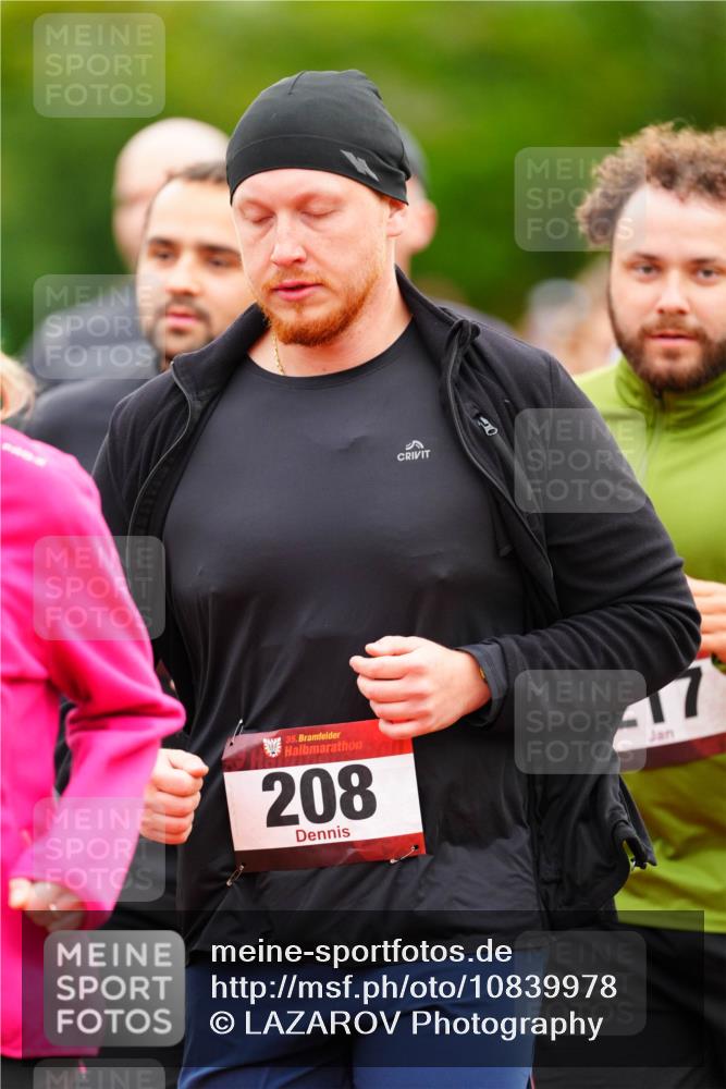 11.10.2026 - Bramfelder Halbmarathon 2026 LAZAROV Photography http://msf.ph/oto/10839978 11.10.2026 09:31:37 Laufen 35, 208, 17 meine-sportfotos.de